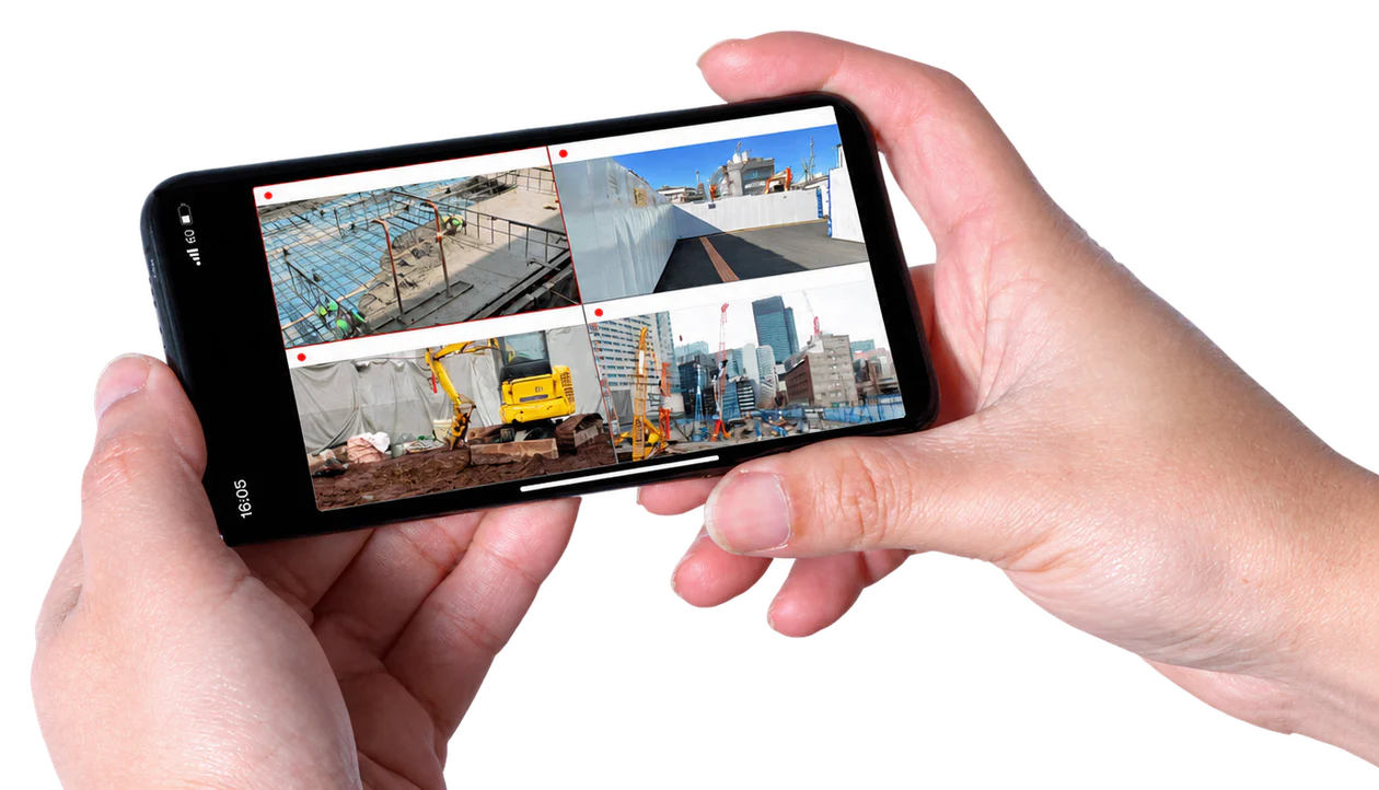 スマートフォンに表示された4か所の現場映像
